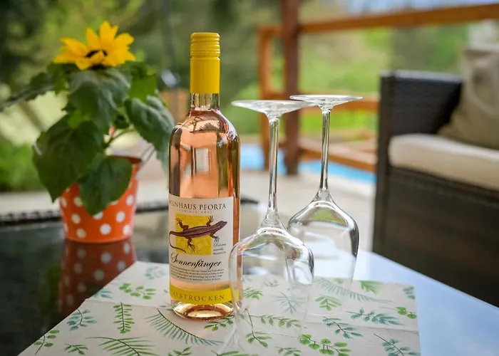 Hébergement de vacances Weinquartier Kalter Huegel 70 Qm Garten Lagerfeuer Pool Terrasse Parkplatz